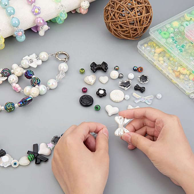 LAIDANLA Black and White Assorted Acrylic Beads for Bracelets Jewelry Making, Aesthetic Random Mix Cute Beads Flower Star Heart Bow Butterfly Bear Candy Beads for DIY Necklace Keychain 160g
