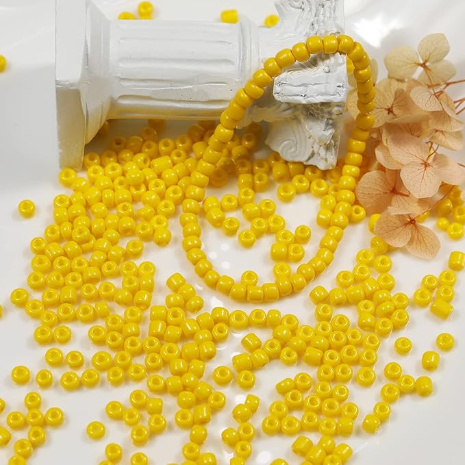 Bala&Fillic Yellow Color 4mm Seed Beads About 1200pcs/100Grams in Bag, 6/0 Glass Craft Beads for Making Bracelet and Necklace (Yellow)