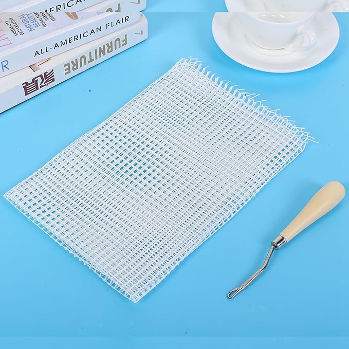Blank Rug Hooking Mesh, Wooden Handle Crochet Mesh Fabric, Household DIY Hand Made Crocheting Carpet Rug Knitting Mesh Cloth Accessory Tools for DIY (Mesh Cloth 50cm + Wooden Handle Crochet Hook)