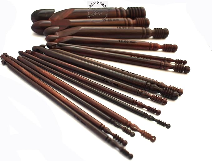 BLUE DUTCH ARTS Rosewood Crochet Set of 15 Hooks Crochet Hooks Ergonomic Soft Grip 3.5 MM to 25 MM, Wooden Crochet Hooks for Knitting Size Engraved