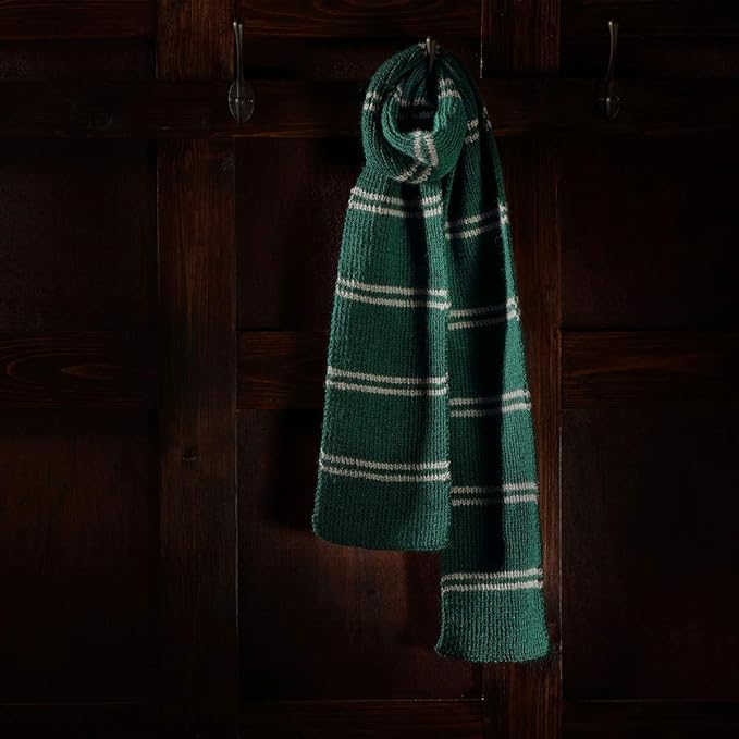 Eaglemoss Hero Collector Hogwarts Slytherin House Scarf | Wizarding World Knitting Kits | Model Replica