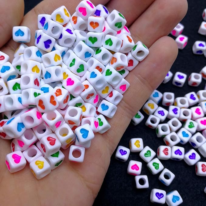 Amaney 400Pcs 6x6mm White Acrylic Colorful Heart sheap Cube Beads Mixed Colors Square Shape Loose Beads for Jewelry Making