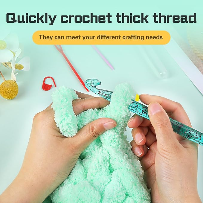 12 mm Large Crochet Hooks, Ergonomic Handle for Arthritic Hands, Professional Huge Crochet Needles, Colorful Transparent Crochet Hook for Beginners and Crocheting Yarn(12 mm)