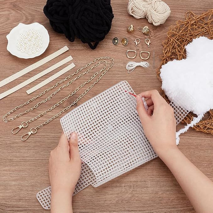 WADORN DIY Knitting Crochet Handbags Kit, Mesh Plastic Canvas Kit for Shoulder Bags DIY Knitting Crochet Crossbag Materials Handmade Purse Stitching Kit for DIY Crafting Embroidery Projects, Black
