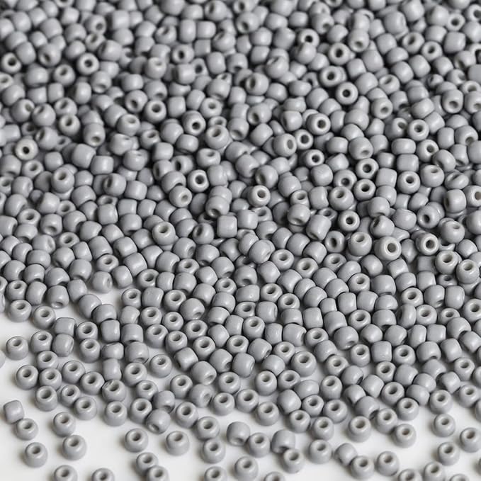 Bala&Fillic Grey Color 3mm Seed Beads About 3600pcs/100Grams in Bag, 8/0 Glass Craft Beads for Making Bracelet and Necklace (Grey)