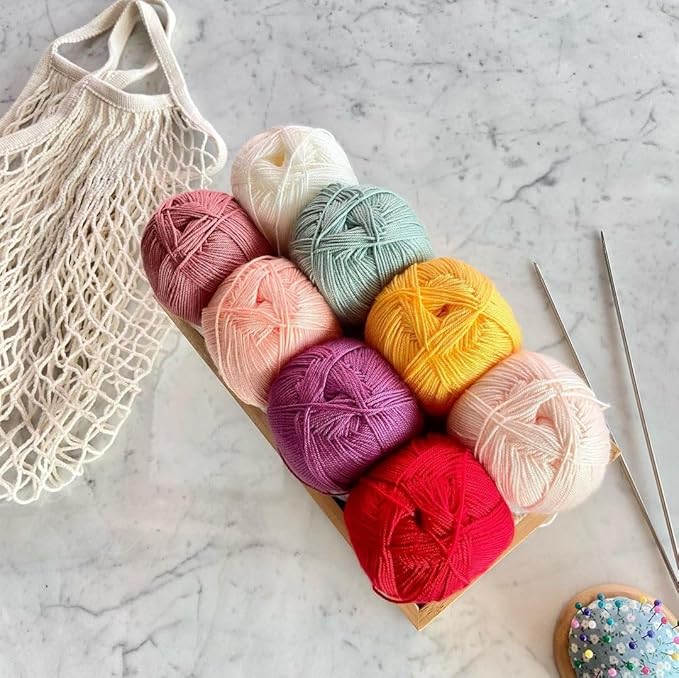 Estako Dream, 100% Microfiber Acrylic Yarn, Soft, Super Fino/Fingering Weight (1) for Crochet and Knitting 3.5 Oz (100g) / 382 Yrds (350m) (73100 - Coral)