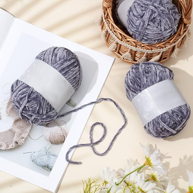 Amylove 6 Rolls Soft Velvet Chenille Yarn for Crocheting 1182 Yards Polyester Blanket Fuzzy Thick Yarn for DIY Knitting Bulky Weaving Crafts, 197 yd, 3.53 oz Each Roll(Light Gray)