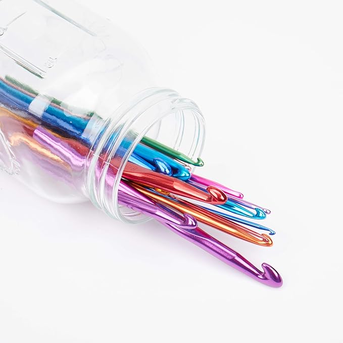 14PCS Aluminum Crochet Hooks Knitting Needles with Ergonomic Handles for Arthritic Hands 2.0mm/2.5mm/3.0mm/3.5mm/4.0mm/4.5mm/5.0mm/5.5mm/6.0mm/6.5mm/7.0mm/8.0mm/9.0mm/10.0mm
