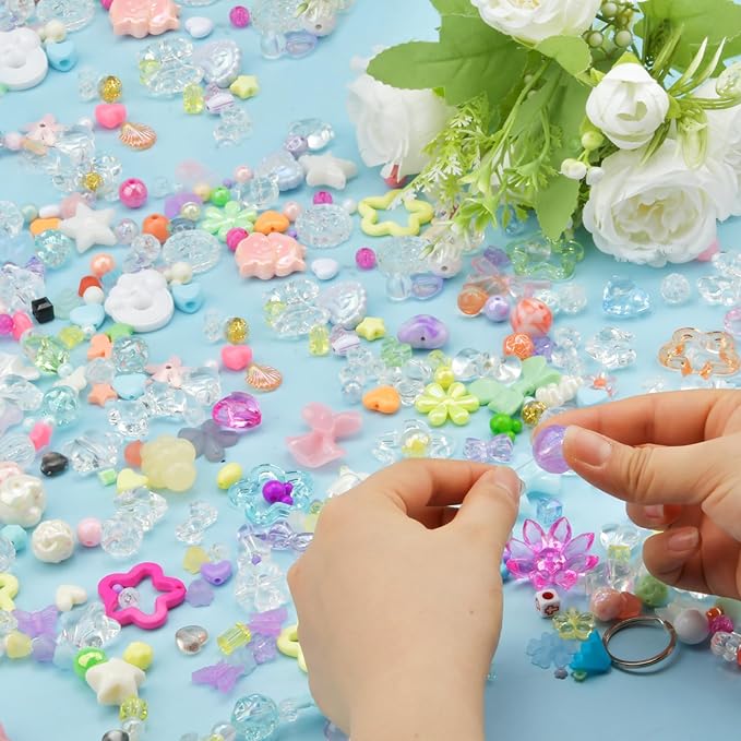 ABONDEVER 245-300Pcs Assorted Acrylic Beads for Bracelets Making Cute Star Bow Flower Candy Heart Gummy Bear Butterfly Beads for DIY Jewelry Crafts Keychain Necklace Phone Charms(Candy)