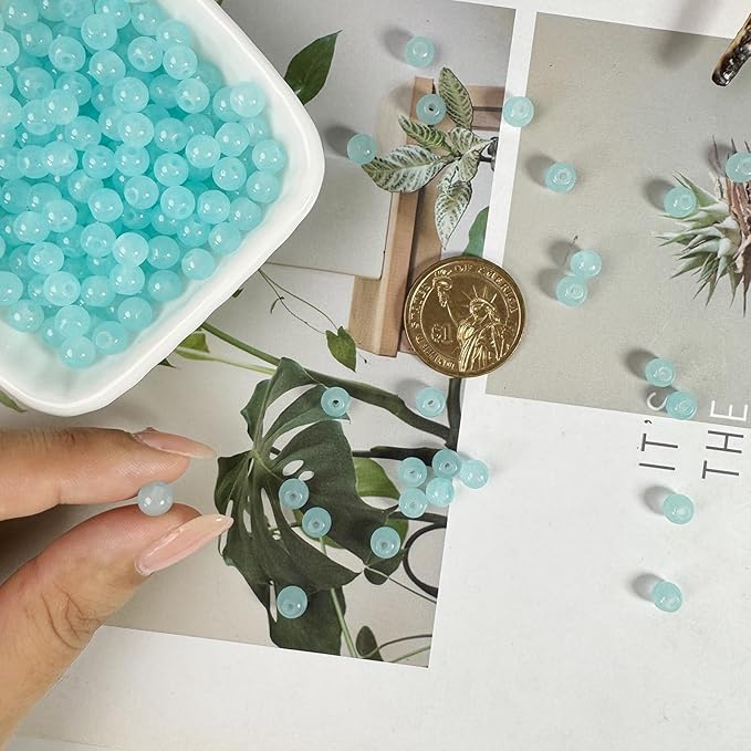 6mm Round Glass Beads for Jewelry Making, 900Pcs Glass Seed Beads for Bracelets, DIY Crafts (Light Blue)