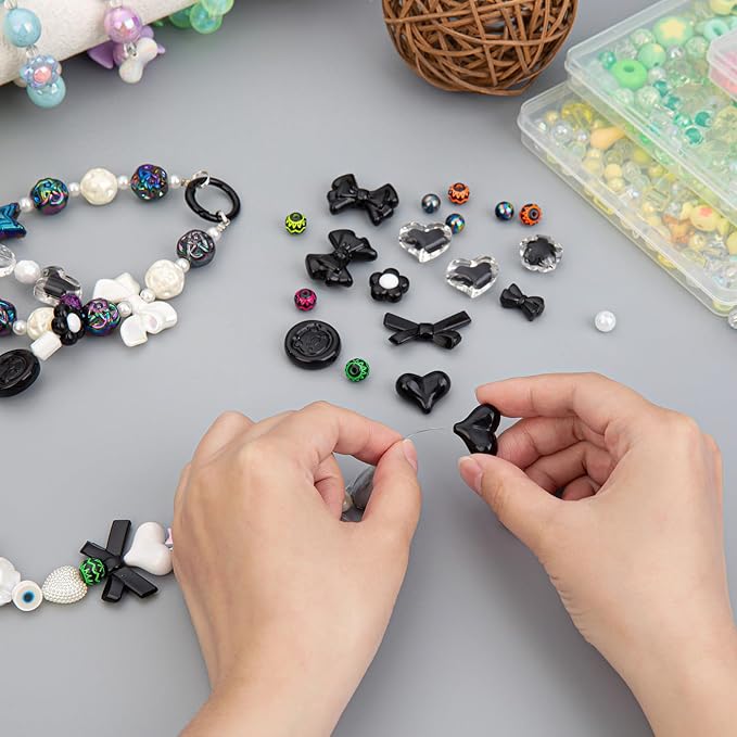 LAIDANLA Acrylic Black Beads for Bracelets Making, Black Cute Beads for DIY Necklace Keychain Phone Charm Assorted Random Mixed Kawaii Aesthetic Bead Charms 160g