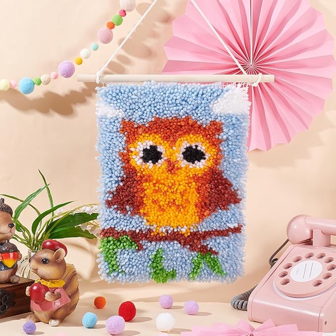 FREEBLOSS Latch Hook Rug Kit Owl Pattern Latch Hook Tapestry Kit for Adults Beginners Yarn Rug Hooking Kits Creative Craft for Learning Rug Making