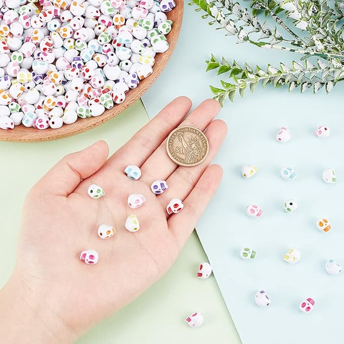 arricraft 555 Pcs Skull Beads, Colorful Resin Spooky Charms Pendants Skull Halloween Head Seeds Beads with Hole for Bracelet Necklace Jewelry DIY Craft Making