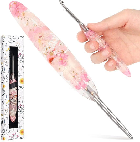Katech 4.5mm Crochet Hook for Arthritic Hands, Hand-Polished Stainless Steel Ergonomic Crochet Hooks with Customized Sparkle Dried Floral Grip, Soft Tapered Hook-Crochet Gift for Beginner & Crocheter