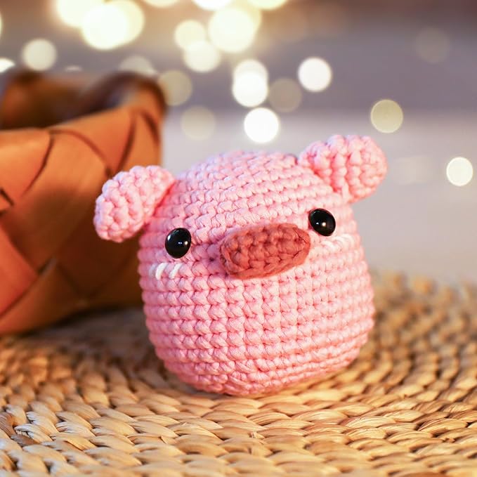 Crochet Kit for Beginners: Pink Pig Crochet Kit, All You Need in, Include Step-by-Step Video Tutorials, Learn to Crochet, Birthday Gift for Adults, Teens, Relaxing Craft