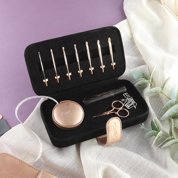 KnitPro Oasis Starter Crochet Set - 1 Wooden Handle, 7 Hooks in Sizes 2mm to 5mm, 1 Rose Gold Scissors, 1 Tape Measure, 10 Metal Locking Stitch Markers, 1 Gripper
