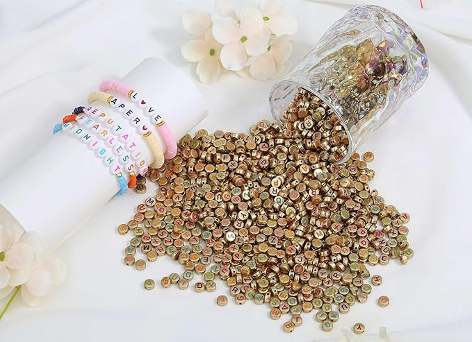 LAIDANLA 1500PCS Acrylic Letter Beads Alphabet Colorful Letters Gold Round Bead 7×4mm for Jewelry Bracelets Necklaces Key Chains Making
