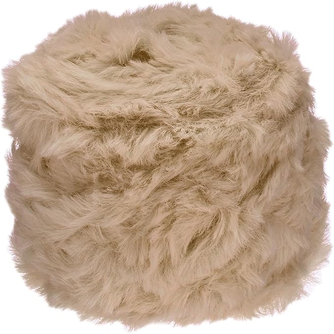 PATIKIL 70yds Faux Fur Yarn, Fuzzy Yarn Crochet Fluffy Yarn Soft Chunky Polyester Plush Fur Eyelash for Crocheting Knit Blanket Rug Sweater Scarf Hat Bear Craft, Light Brown