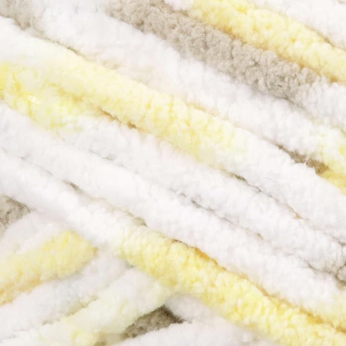 Bernat BABY BLANKET BB Chick & Bunnies Yarn - 1 Pack of 10.5oz/300g - Polyester - #6 Super Bulky - 220 Yards - Knitting/Crochet