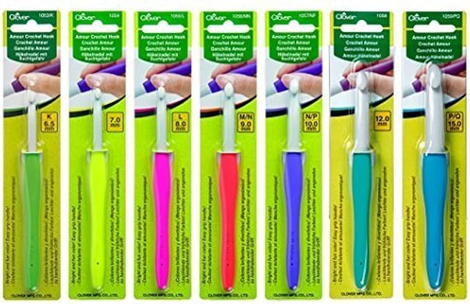 Clover Amour Crochet Hooks - Set of 7 - For Working with Thick Yarns