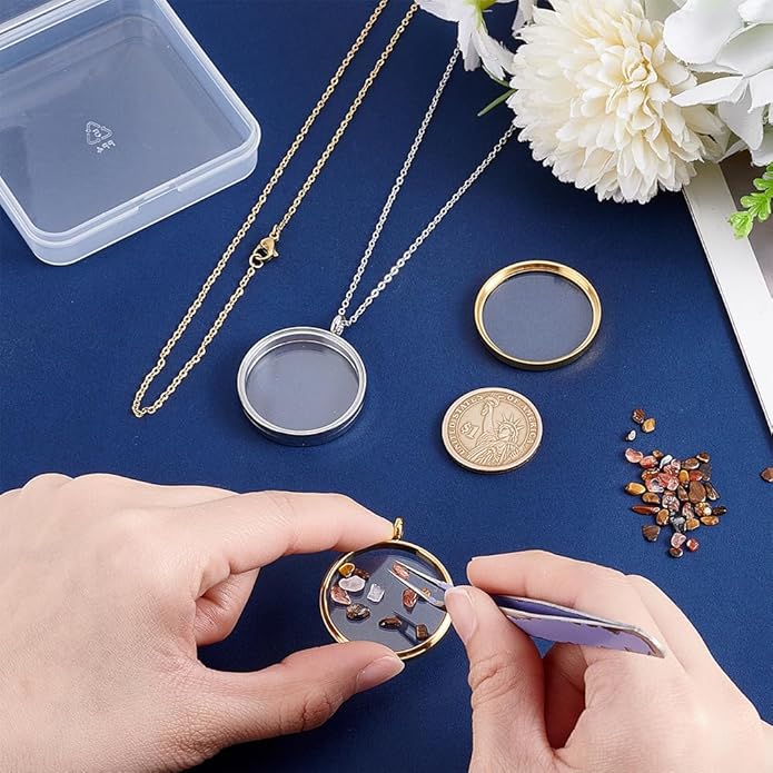UNICRAFTALE 2 Sets 2 Colors Stainless Steel Memory Locket Charm Flat Round DIY Picture Photo Necklace Making Kit Crystal Photo Frame with Chain Necklace for Necklaces Jewelry Making