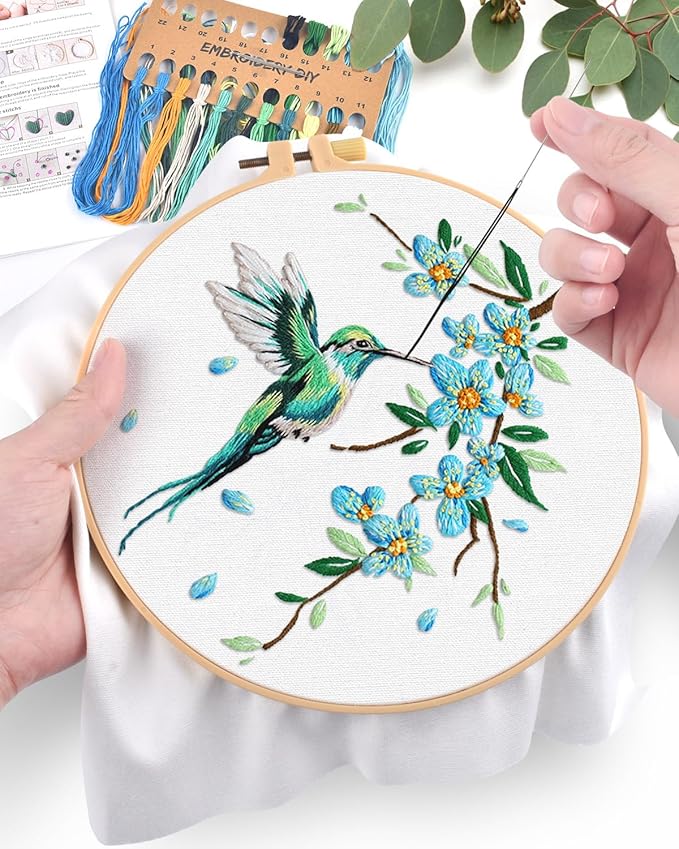 ERKOON Embroidery Kit for Beginners, Hummingbird and Flower Cross Stitch Set for Include Embroidery Cloth Hoops Threads for Craft Lover Hand Stitch with Embroidery Skill Techniques (Green Hummingbird)