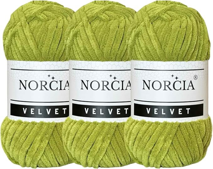 Soft Velvet Yarn Chenille for Crocheting Super Bulky 3x100g (3x74.3 yds) Baby Blanket Yarn for Knitting Amigurumi Yarn Crochet (Pistachio, 3 Skeins)