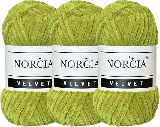 Soft Velvet Yarn Chenille for Crocheting Super Bulky 3x100g (3x74.3 yds) Baby Blanket Yarn for Knitting Amigurumi Yarn Crochet (Pistachio, 3 Skeins)
