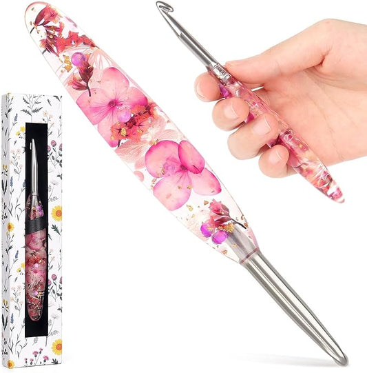 Katech 6.5mm Crochet Hook for Arthritic Hands, Hand-Polished Stainless Steel Ergonomic Crochet Hooks with Customized Sparkle Dried Floral Grip, Soft Tapered Hook-Crochet Gift for Beginner & Crocheter