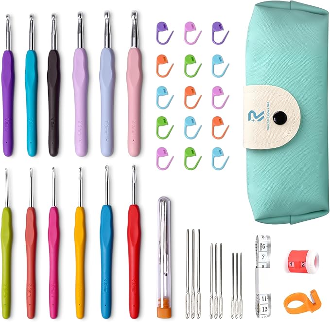 RealPlus Crochet Hooks, 12 Sizes Crochet Hook Set, Crochet Kit for Beginners, Knitting Needles with Ergonomic Handles for Arthritic Hands, Christmas Gifts for Women, Crochet Needles with Blue Case