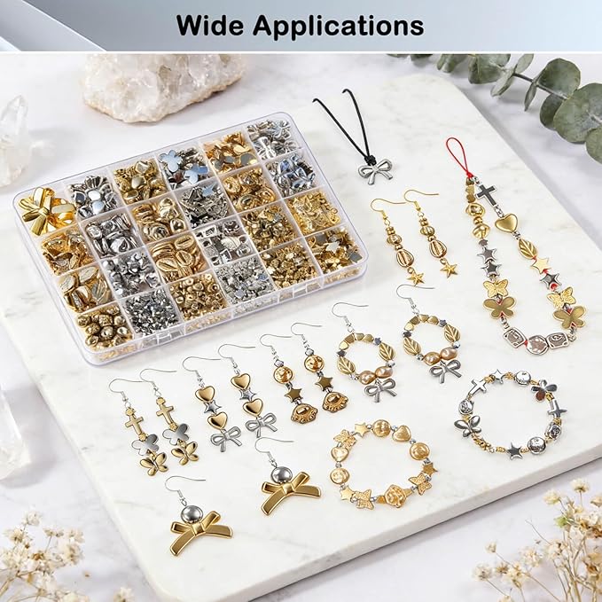 1000pcs Gold Silver Acrylic Beads Kit, 4-32mm for Jewelry Making Assorted Hearts Stars Bead Butterfy Cat Paw DIY Craft Supplies for Necklaces Earring Bracelet Keychains Adult Beginners Professionals