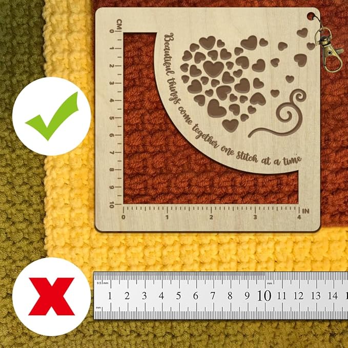 arricraft Wooden Knitting Needle Gauge, Pooled Love Pattern Spinning Control Card Cm and Inch Size Marked Hollow Crochet Ruler with Hole for Crochet Accessories