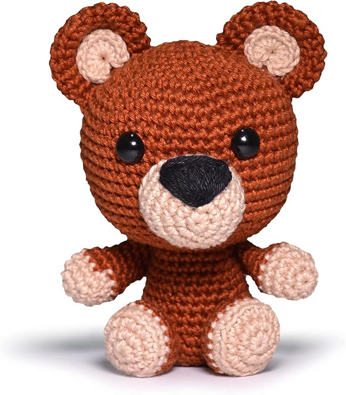 CIRCULO Amigurumi Kit - Safari Animal Crochet Kit for Beginners with Easy Instructions - All-Inclusive - Set with Premium Amigurumi Yarn – Bear