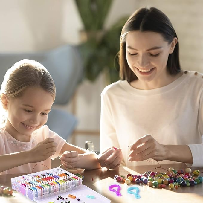 Peirich Friendship Bracelet Making Beads Kit, Letter Beads,22 Multi-Color Embroidery Floss Over 1900 pcs A-Z Alphabet Beads Beads Bracelets String Kit for Jewelry Making Christmas Birthday Gifts