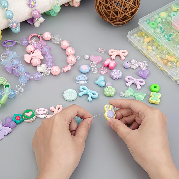 LAIDANLA 4 Color Assorted Acrylic Beads for Bracelets, Random Cute Beads Aesthetic Flower Star Heart Bow Butterfly Bear Candy Mix Beads for Jewelry Making DIY Necklace Keychain 180g