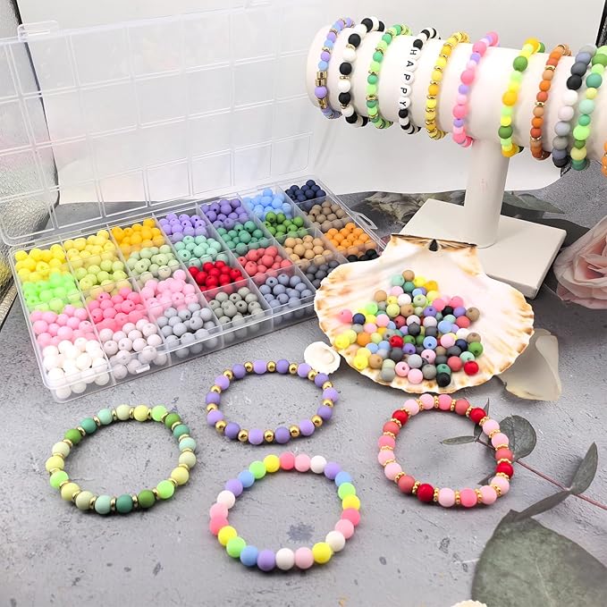 840Pcs 8mm Matte Acrylic Round Beads for Jewelry Making, 28 Colors Frosted Round Bead for Bracelets Making Kit Candy Color Plastic Bubble Gum Beads Pastel Loose Bead Bulk for DIY Necklace Crafts
