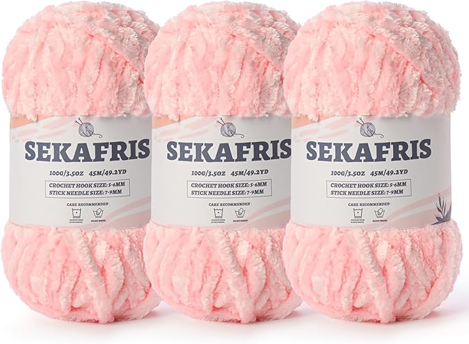 Fuzzy Chunky Chenille Yarn for Crocheting，Soft Plush Yarns for Hand Knitting，Bulky 3x100 g（3X49.2 yd） Baby Blanket Yarn for Crocheting Amigurumi，Crochet Fluffy Velvet Yarns (3 Pale Pink)