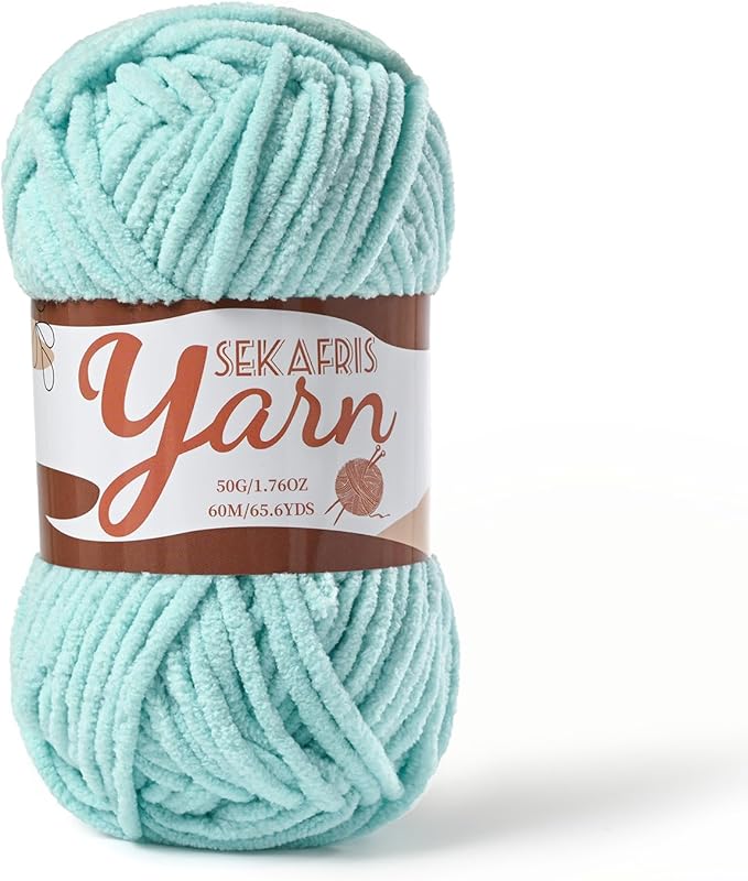 Fluffy Velvet Yarn for Crocheting，Baby Blanket Yarn for Crocheting Soft，50g(65.6yds) Amigurumi Yarns，Plush Chenille Crochet Yarns，Puzzle Yarn for Crochet Weaving Craft(Aqua Green)
