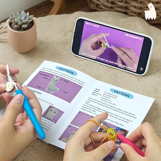 Araeknotta Crochet Kit for Beginners with Easy to Use Yarn, Crochet Hooks, Video Tutorial, Animal Amigurumi Craft Gift for Kids Women Adults (Llama 2 Pack)