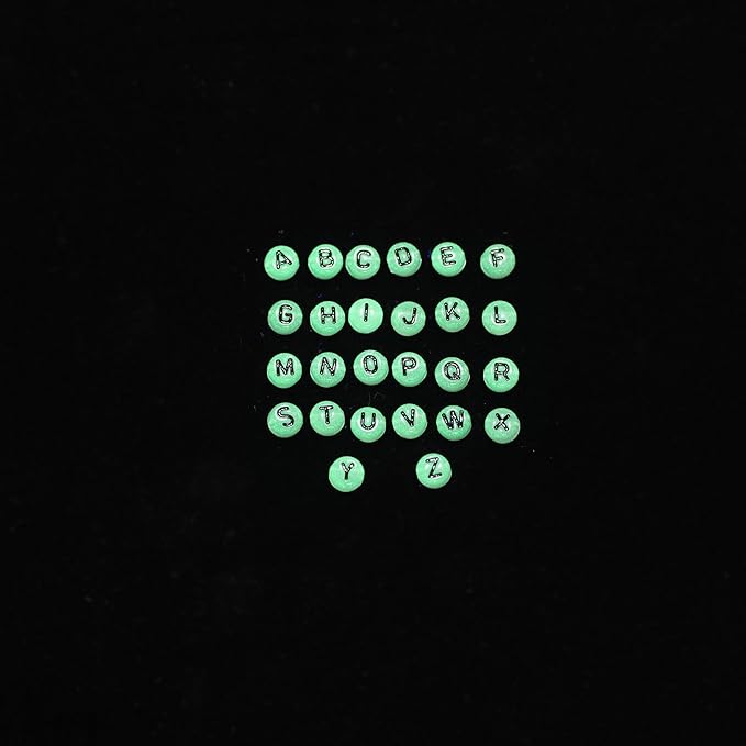 1000pcs Glow in The Dark 4x7mm Round Mixed Alphabet Number Letter Beads with Heart Shape for Jewelry Making and DIY Bracelets