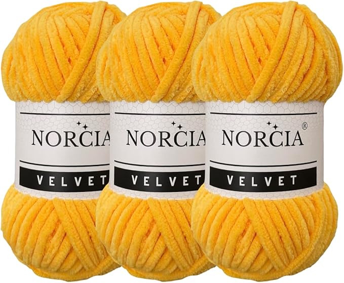 Soft Velvet Yarn Chenille for Crocheting Super Bulky 3x100g (3x74.3 yds) Baby Blanket Yarn for Knitting Amigurumi