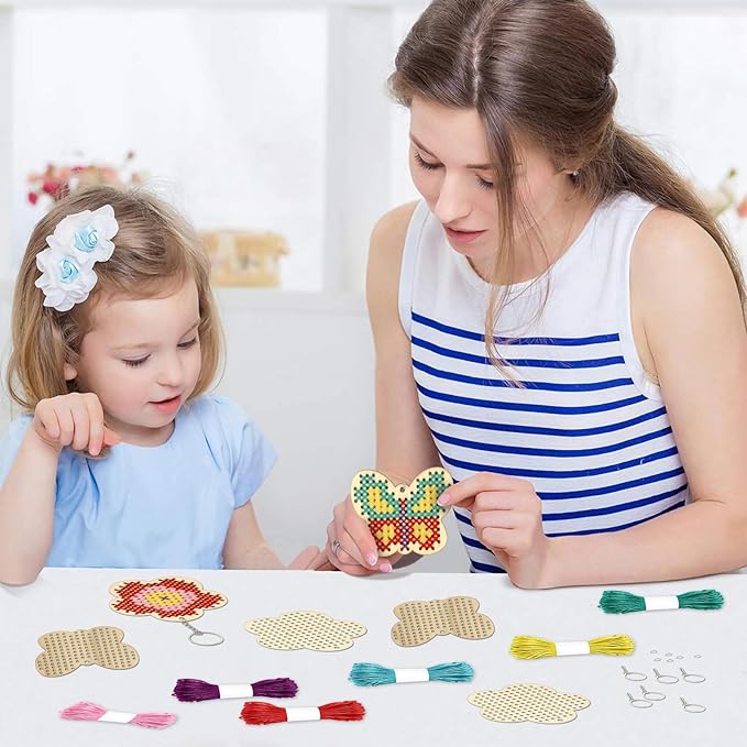 VKPI Wooden Cross Stitch Kits for Kids, Make Your Own 6 Cross Stitching Keyrings, Wood Sewing Kit, Arts & Crafts Butterfly, Flower Ornaments, Embroidery Kit for Beginners, Girls, 6-13