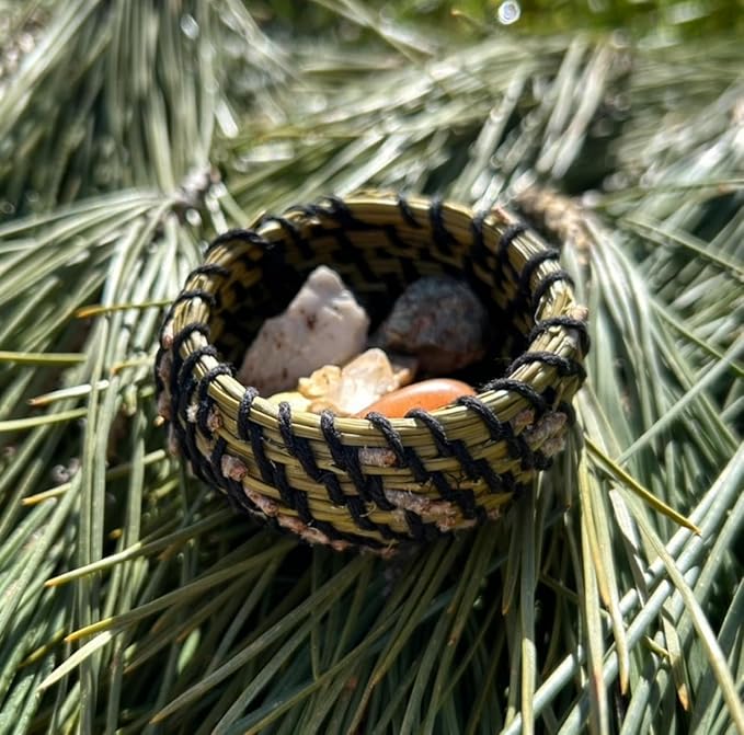 Traditional Craft Kits Coiled Basket Weaving Kit for Beginners (Pine Needle) - Weave Kit Complete with Basket Weaving Supplies and Instructional Booklet