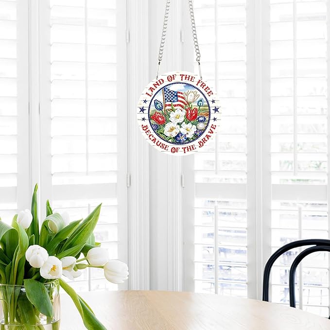 DIY Independence Day Diamond Painting Hanging Kit, 5D Acrylic Special Shaped Crystal Diamond Art Pendant, "Land of The Free" Patriotic Wall Decor for Home, Door, or Garden, July 4th Gift for Adults
