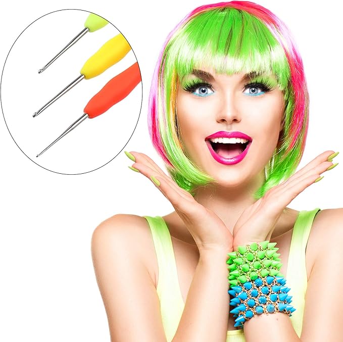 WILLBOND 4 Pieces Hair Highlighting Needles Small Crochet Hooks Precision Metal Needles Crochet Knitting Hooks with Soft Handles, 1 Mm, 1.25 Mm, 1.5 Mm, 1.75 Mm, 4 Colors