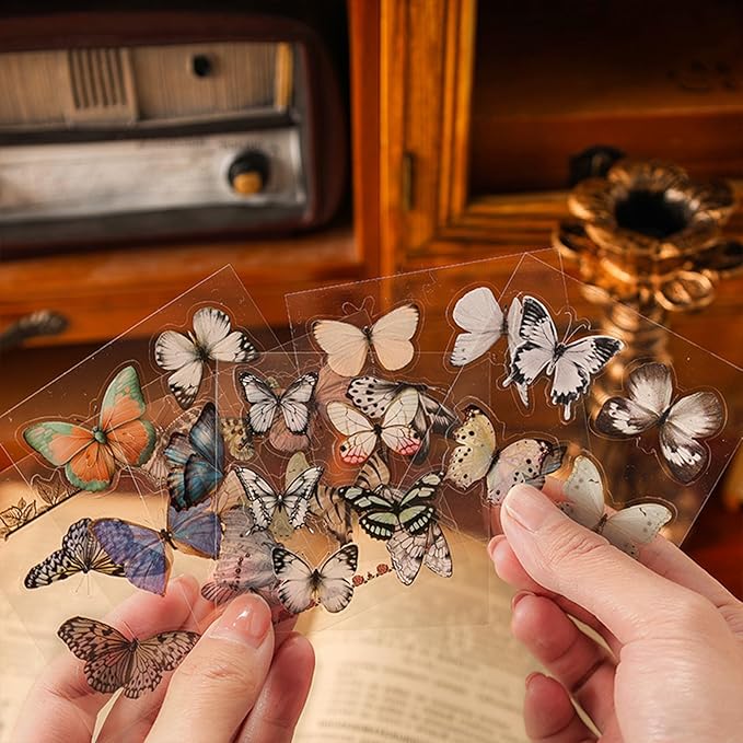 560pcs Buterfly Scrapbook Stickers Kit, Vintage Transparent Waterproof Stickers for Scrapbooking, Aesthetic Junk Journal Supplies for DIY Art Crafts, Planners, Notebook, Laptop, Cell Phone, Calendars