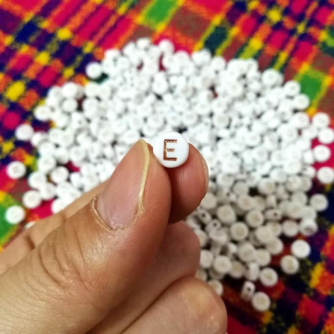 Amaney 1000pcs 7×4mm White Round Acrylic with Rose Gold Alphabet Letter Beads for Jewelry Making