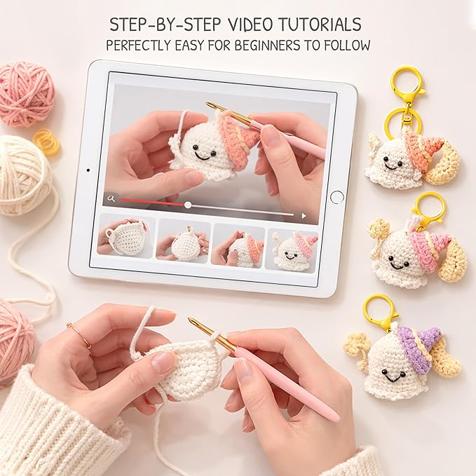 HOUSE CREATIVITY Beginner Crochet Kit for Adults, Beginners Crocheting Knitting Kit with Yarn Sets, Step-by-Step Video Tutorials,Animal Craft Kit, Holiday Birthday Gifts(Keychain-3(p&w))