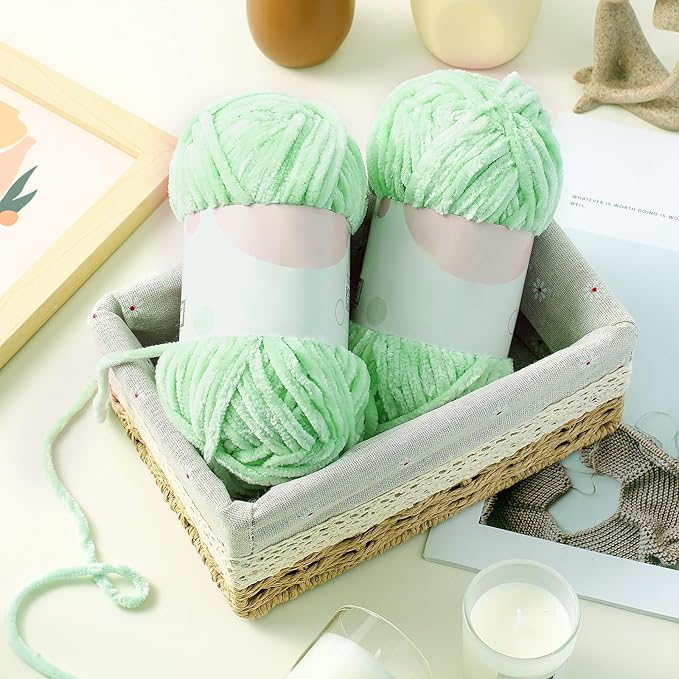 Amylove 6 Rolls Soft Velvet Chenille Yarn for Crocheting 1182 Yards Polyester Blanket Fuzzy Thick Yarn for DIY Knitting Bulky Weaving Crafts, 197 yd, 3.53 oz Each Roll(Light Green)