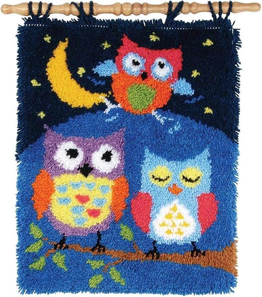 MIAOLLUN Latch Hook Kits, Cute Owl Under The Moon DIY Latch Hook Rug Crafts for Adults Beginner with Printed Canvas Pattern Embroidery for Home Decor Gift 52X38cm/20.5 Inch X15 Inch